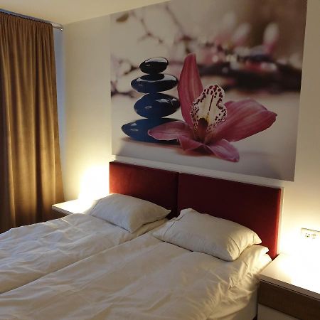 Carolina Sweet Apartament Oradea Zewnętrze zdjęcie
