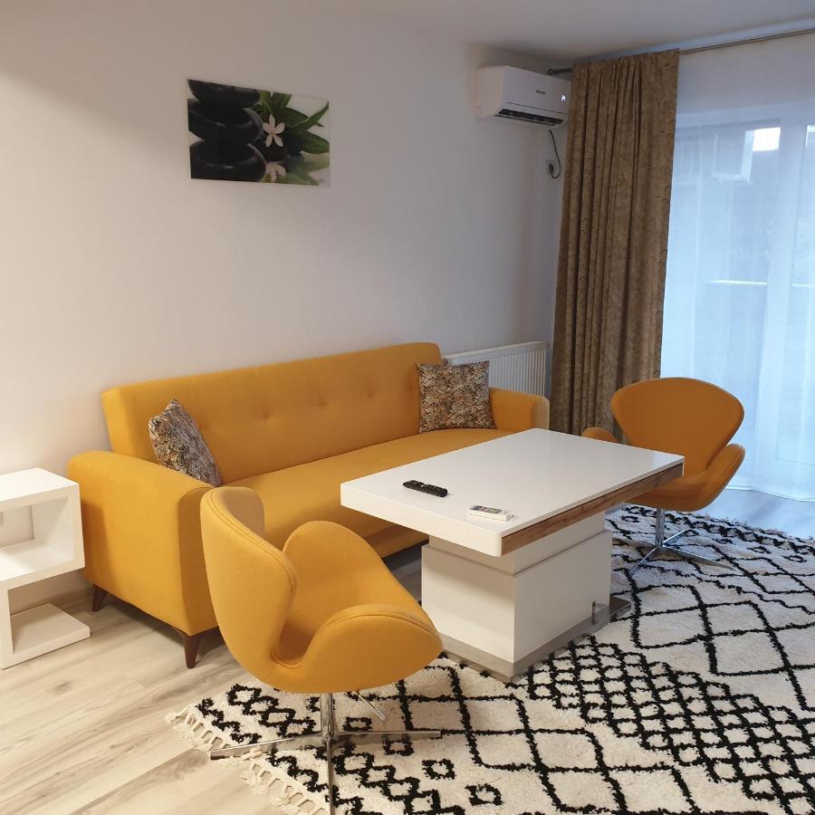 Carolina Sweet Apartament Oradea Zewnętrze zdjęcie